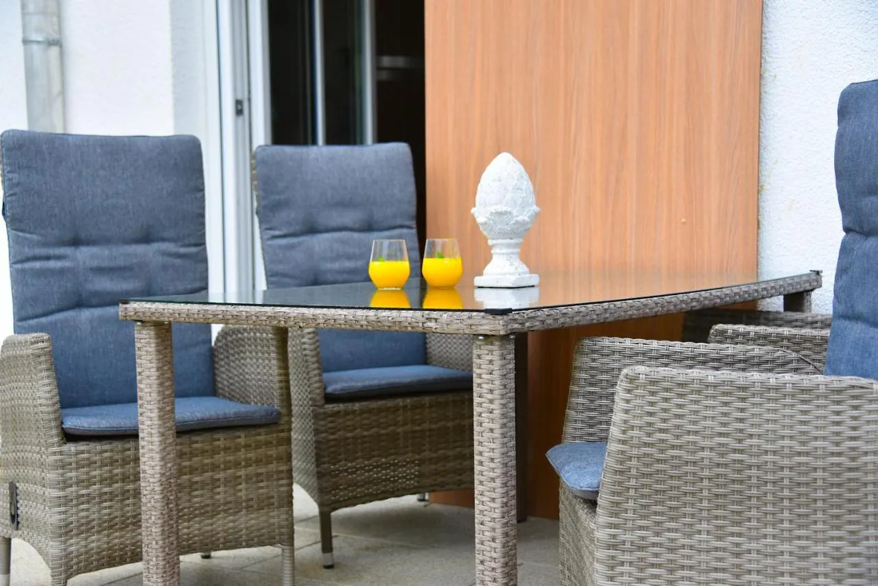 Ferienwohnung Antike&Modern DELUXE Günzburg Deutschland